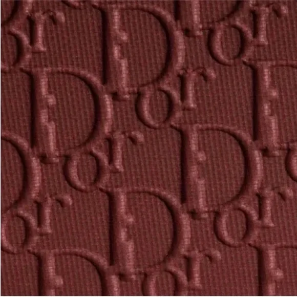 DIOR Rosy Glow Blush • Berry 006 • Mahogany 020 - Picture 6 of 7
